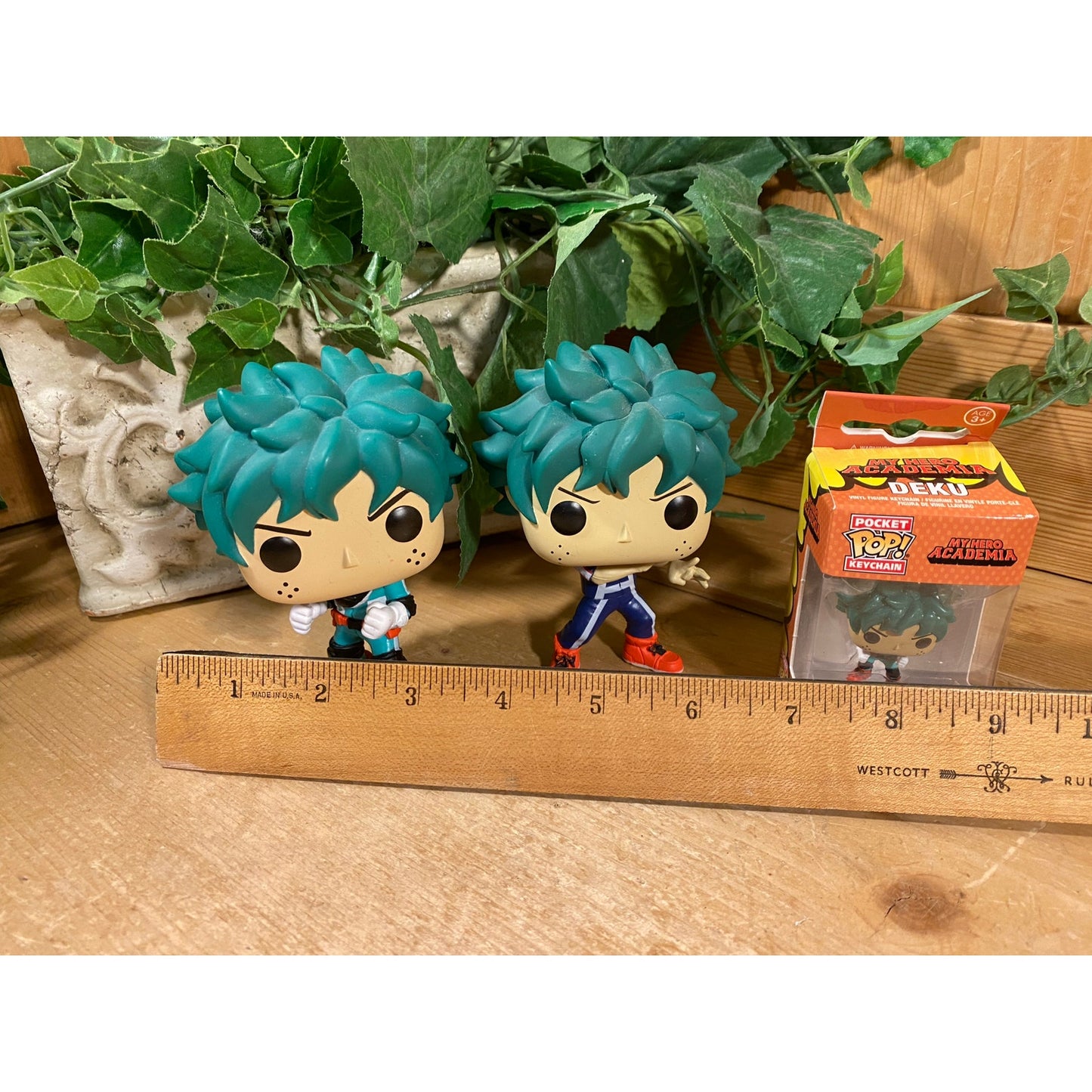 Funko Pop! Deku Vinyl Figures (2) and Keychain - Set of 3 | Izuku Midoriya | Collectible Vinyl Anime Figures | Blue Spiky Hair Dolls