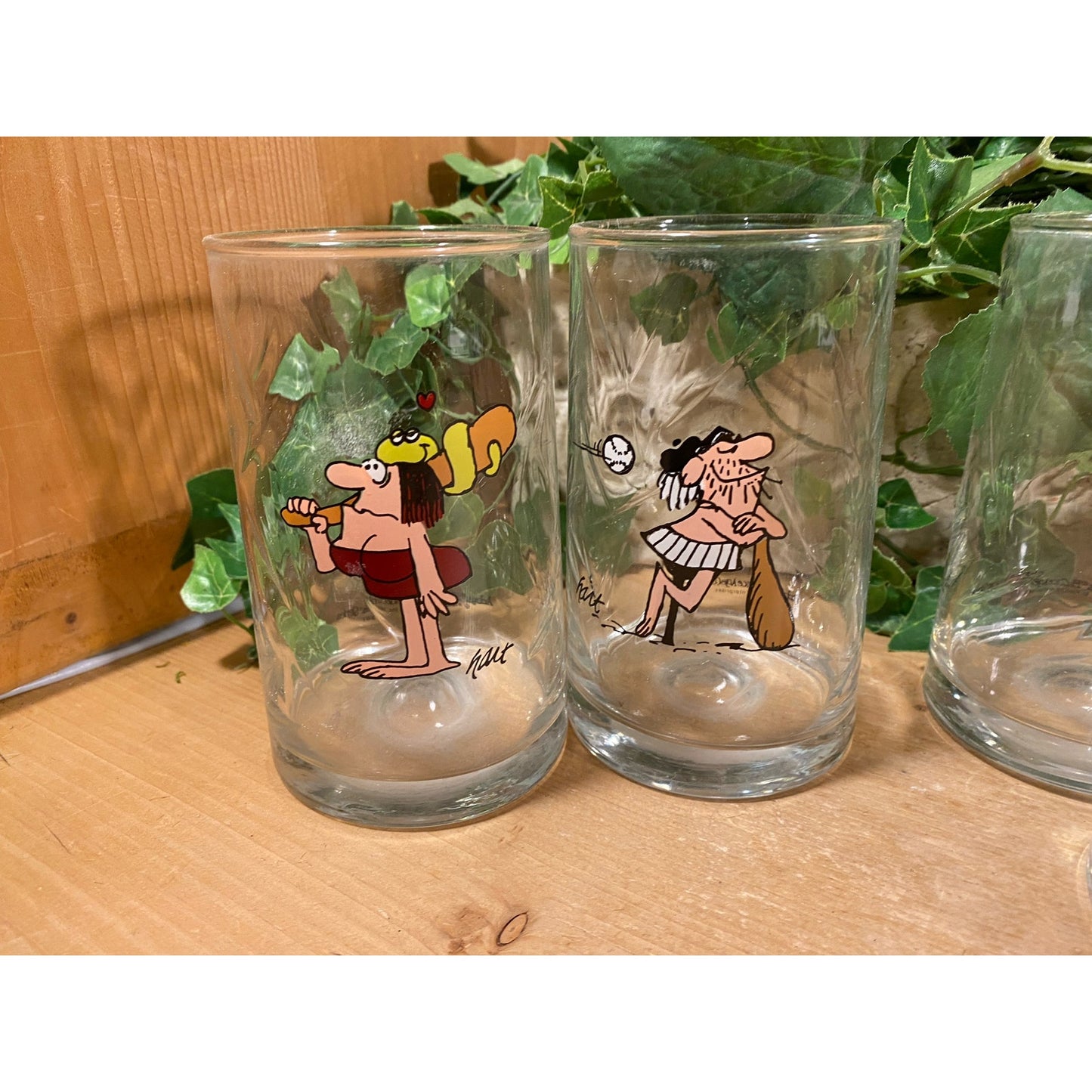 Vintage Arby's BC Ice Age Collector Series Glasses - Set of 8 | 1981 | BC Comics Tumbler Glasses | Caveman | Retro Arby's Restaurant Glasses