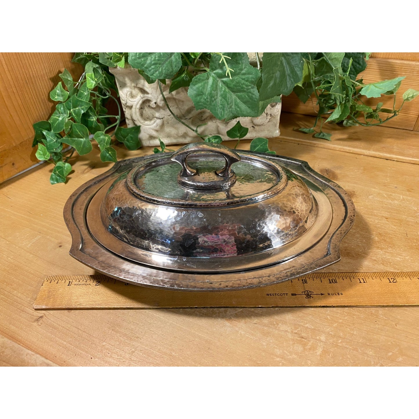 Vintage Silverplated Sheffield Reproduction Covered Platter | DSP Co. | NS 4410 | Oval Serving Platter w/ Hammered Silver Finish | Academia