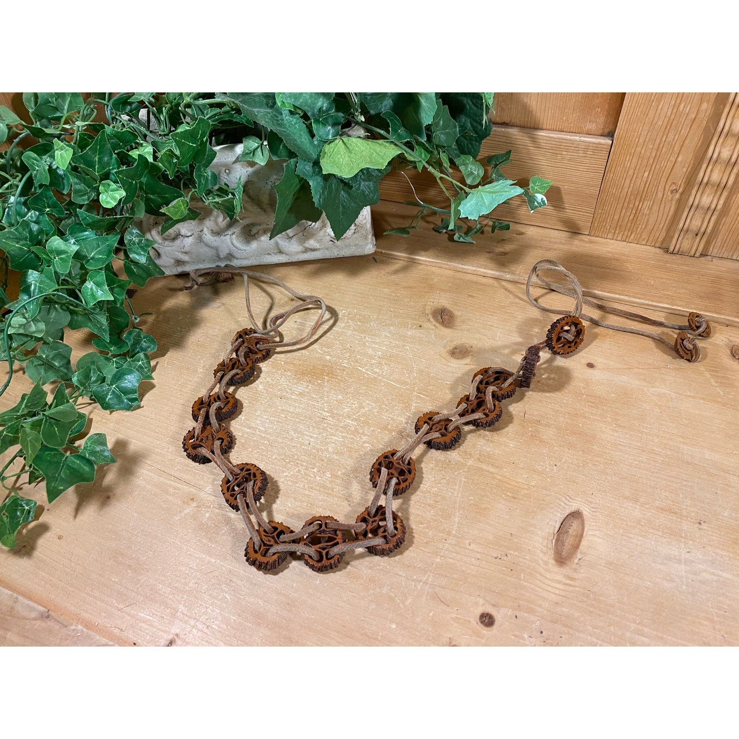 Vintage Walnut Shell Slices Belt | Vintage Folk Art Belt | Brown Nut Slice Womens Hippie Belt | 1970s | Womens Hippy Fashion | Walnut Belt