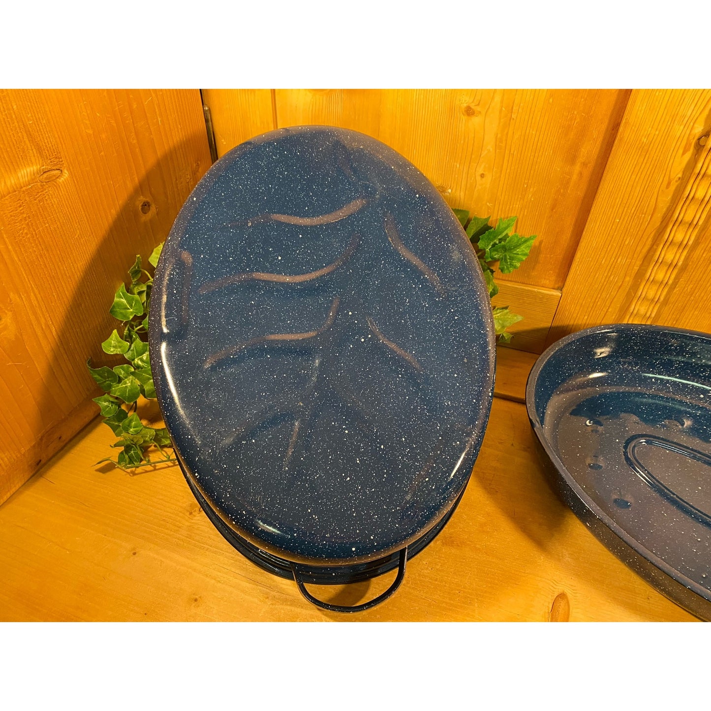 Vintage Large Blue Speckled Enamelware Roasting Pan | Enamel Roaster Pan with Cover | Metal Roaster with Juice Grooves | Farmhouse Kitchen