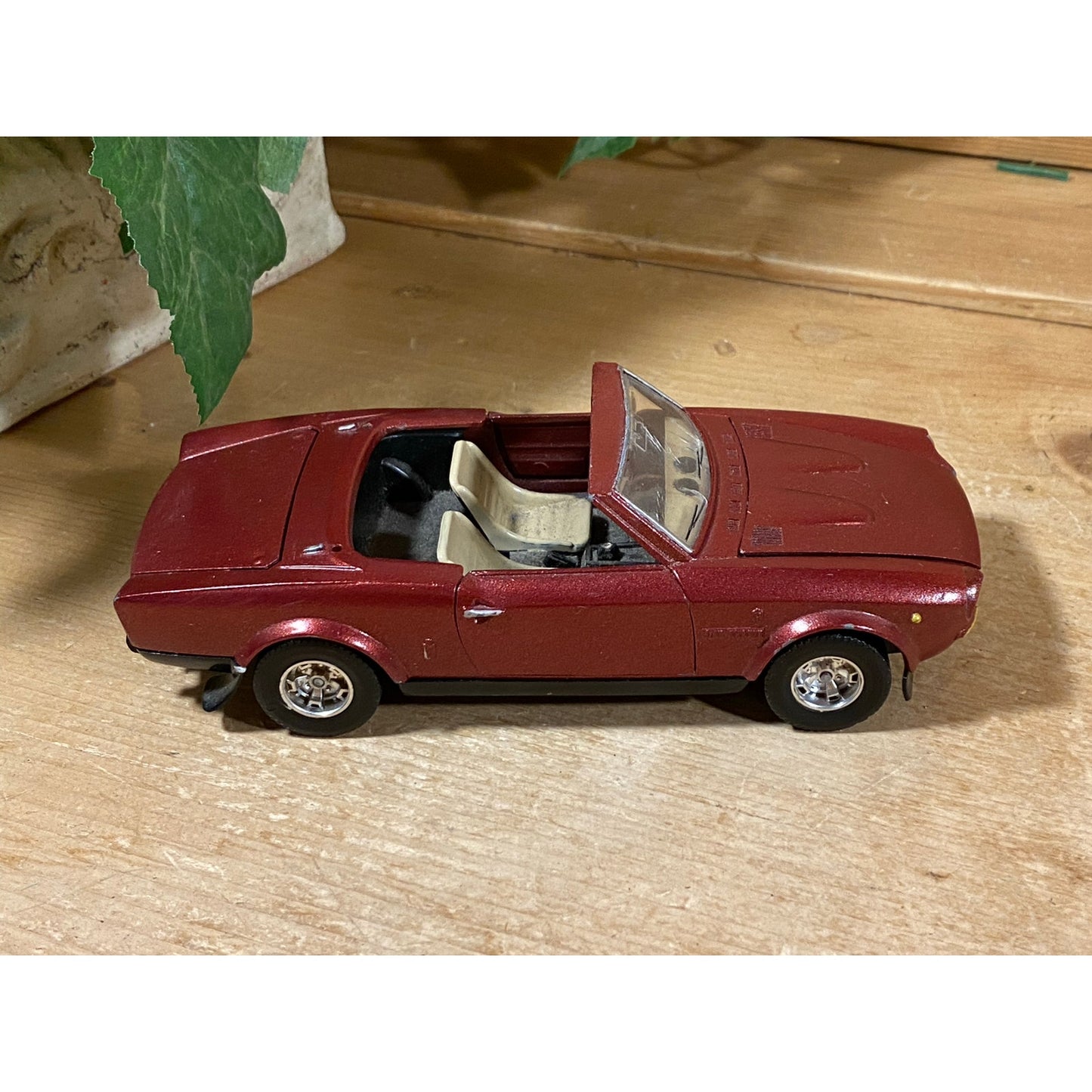 Vintage Die-Cast Model Maroon Fiat 124 Convertible | 0137 | Burago | Abarth | Rally | 1:24 Scale Model Car | Miniature Car | Made In Italy