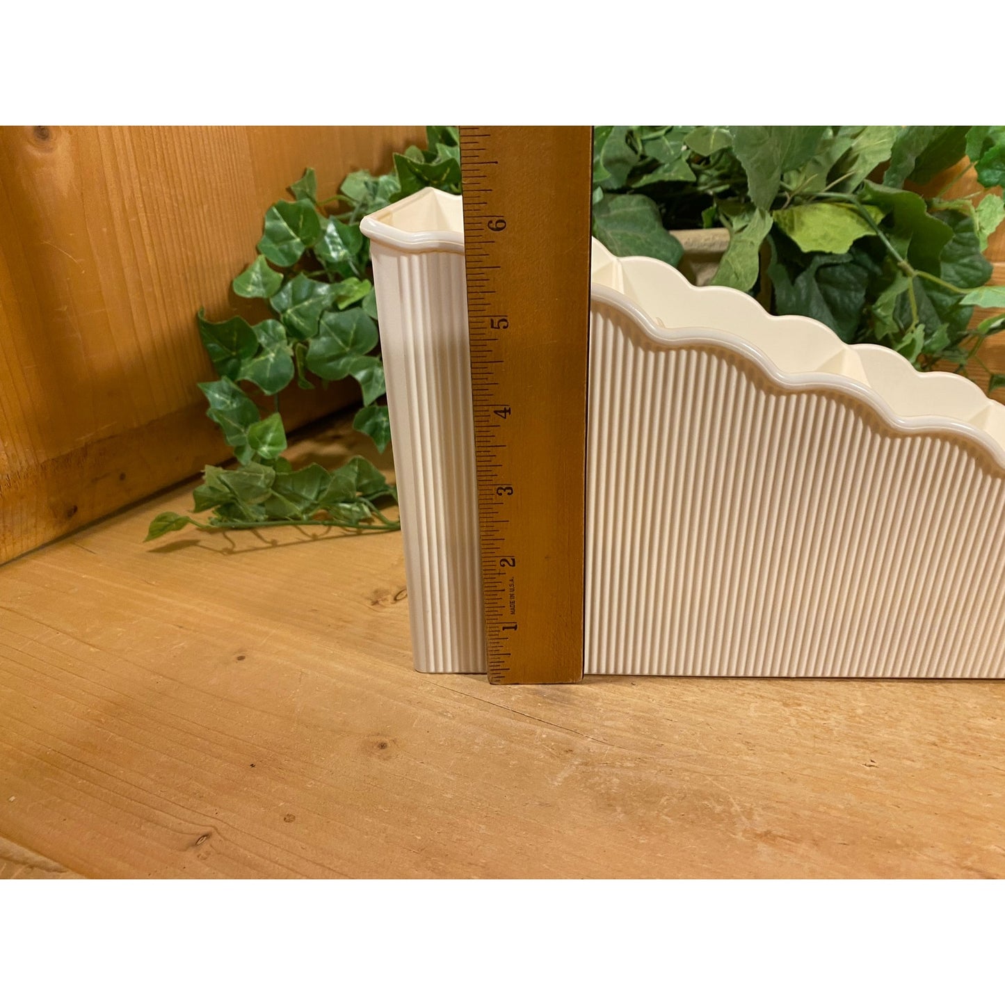 Vintage White Tupperware 3-Tier Spice Holder | Plastic Spice Organizer Shelf | Midcentury Modern | 1970s Kitchen | Tupperware Spice Rack