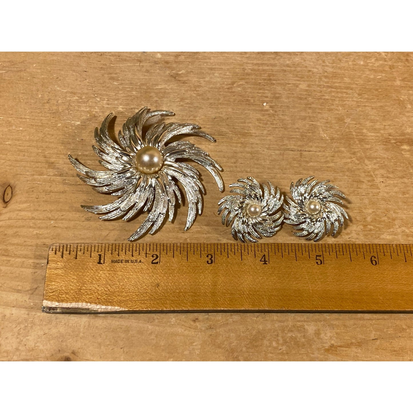 Vintage 1960s Metal Swirl Brooch and Clip-On Earrings 3 pc. Set | Sarah Coventry | Metal and Faux Pearls | Midcentury Modern Fashion Jewelry
