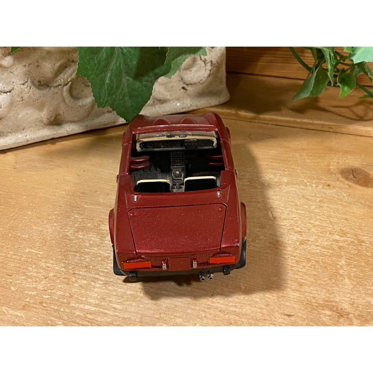 Vintage Die-Cast Model Maroon Fiat 124 Convertible | 0137 | Burago | Abarth | Rally | 1:24 Scale Model Car | Miniature Car | Made In Italy