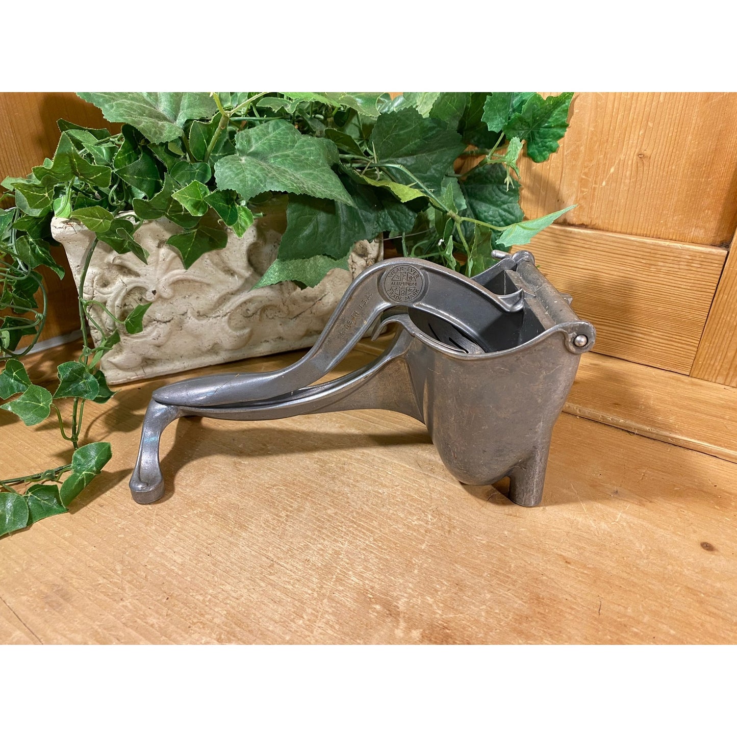 Metal WearEver Aluminum Juicer | Midcentury Modern Kitchen Decor | MCM Decor | Midcentury Metal Manual Juicer | Retro Kitchen Gadget
