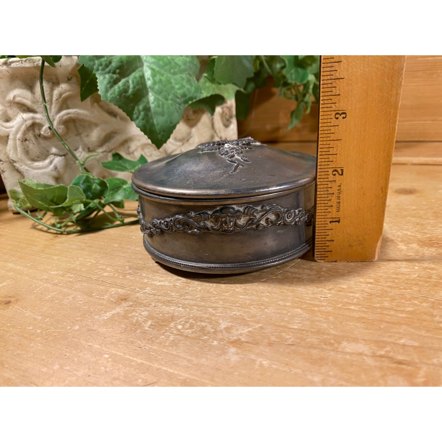 Vintage Edwardian Silver Plated Trinket Box with Embossed Grapes | E.G. Webster & Son | Aug 25, 1908 | Hinged Round Jewelry Box | Victorian