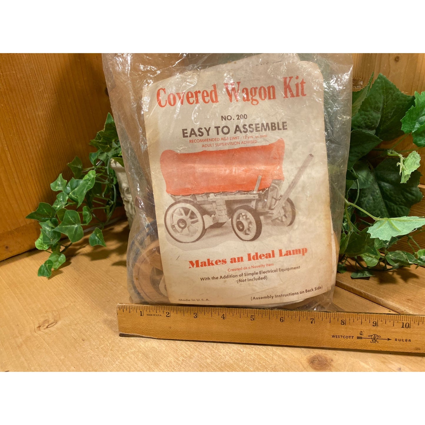 Vintage Covered Wagon Lamp Kit | New Old Stock | Easy to Assemble Covered Wagon - Can Be Turned Into A Lamp | Midcentury Modern Decor