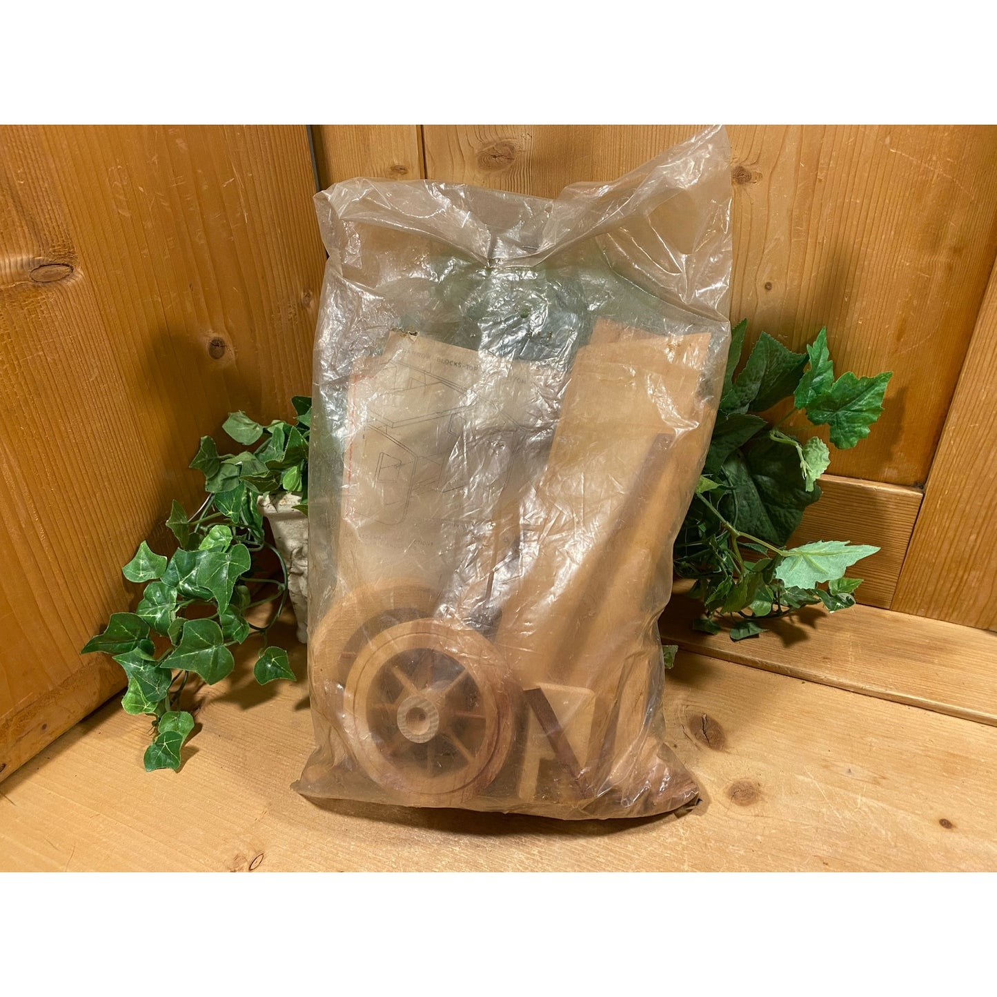 Vintage Covered Wagon Lamp Kit | New Old Stock | Easy to Assemble Covered Wagon - Can Be Turned Into A Lamp | Midcentury Modern Decor