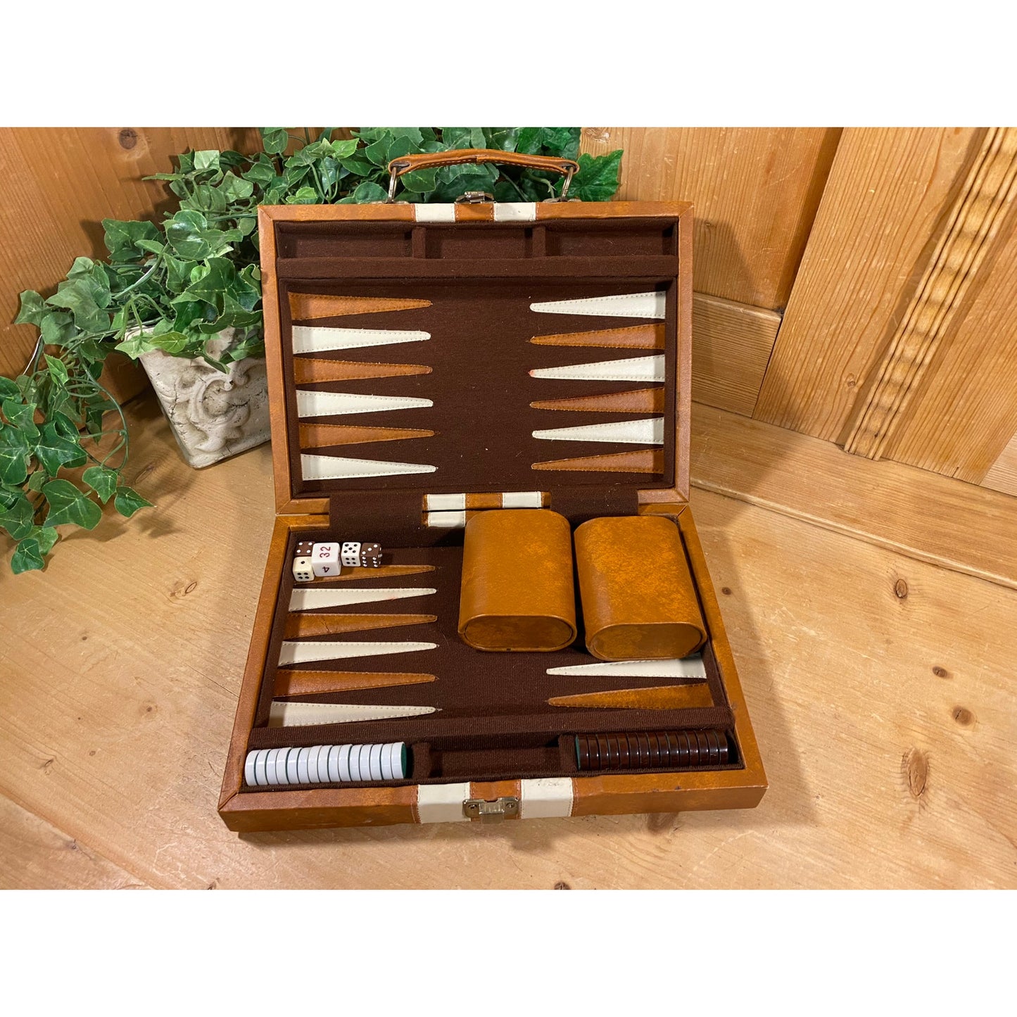 Vintage Travel Backgammon Game with Magnetic Pieces | Classic Boardgame | Retro Backgammon Travel Board | Brown Faux Leather Carrying Case