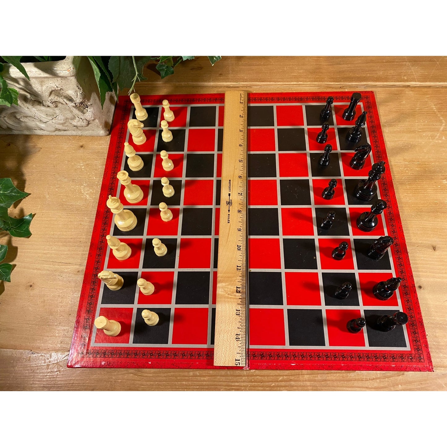Vintage Game: Classic Chess Set in Black and Red | Cardboard Chess Set | Classic Black and Red Chess Set | Family Game Night Board Game