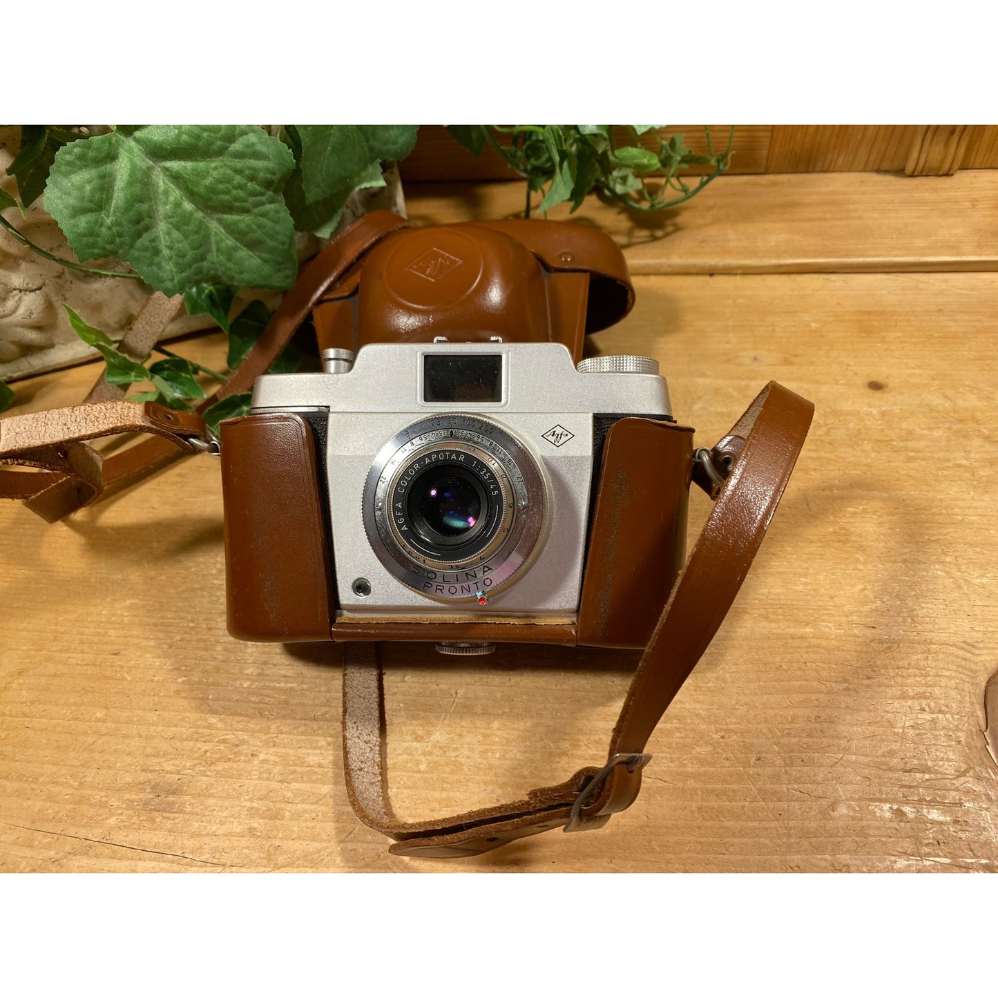 Vintage Agfa Silette Vario Camera with Brown Leather Case | German 35mm Camera | Fixed Lens | Midcentury Modern Shelf Decor | Academia Decor