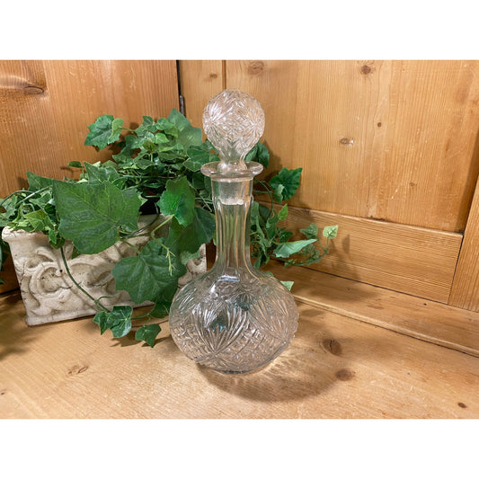 Vintage Clear Glass Wine Decanter with Diamond Pattern | Glass Wine Decanter with Round Stopper | Academia Table Decor | Home Bar | Barware