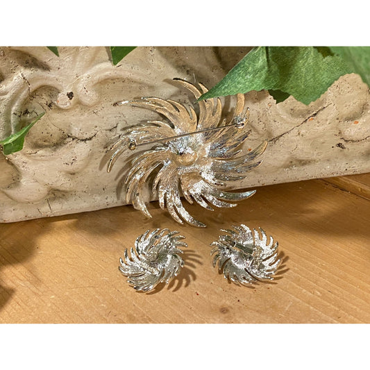 Vintage 1960s Metal Swirl Brooch and Clip-On Earrings 3 pc. Set | Sarah Coventry | Metal and Faux Pearls | Midcentury Modern Fashion Jewelry