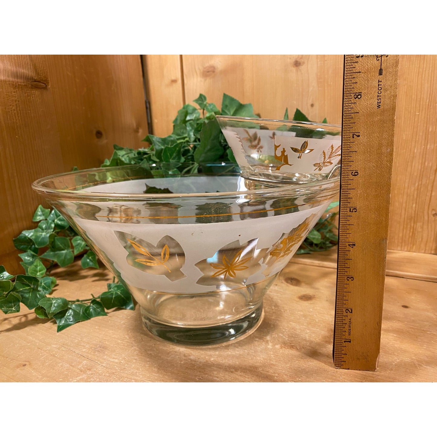 Vintage Glass Chip and Dip Bowl Set | Clear/Frosted Glass with Golden Leaves and Trim | Large Bowl, Small Bowl + Hanger | Midcentury Modern
