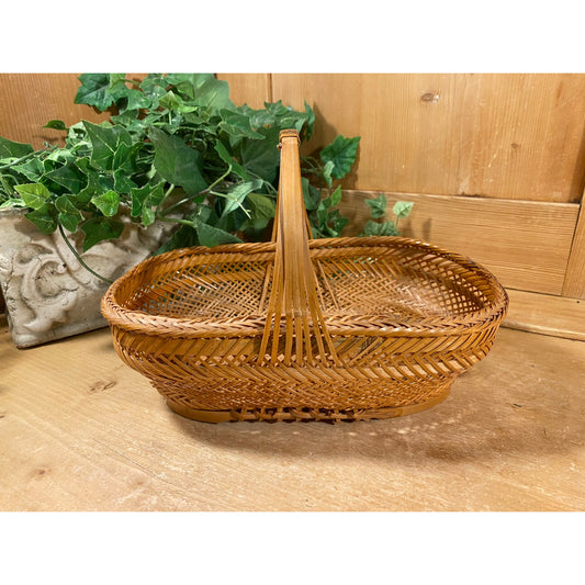 Vintage Large Wicker Gathering Basket with Handle | Woven Basket with Wooden Handle | Farmhouse Decor | Primitive Basket | Cottagecore Decor