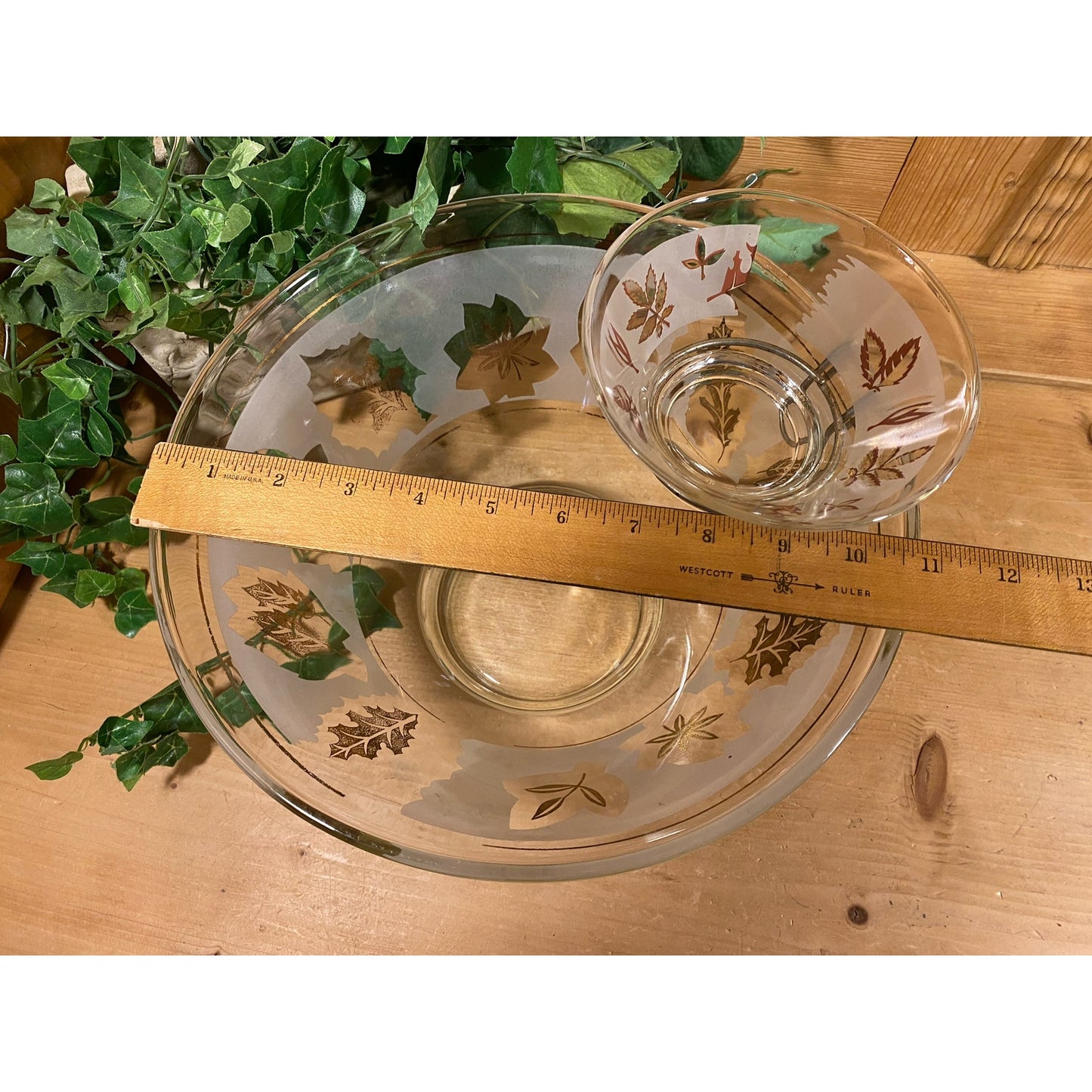 Vintage Glass Chip and Dip Bowl Set | Clear/Frosted Glass with Golden Leaves and Trim | Large Bowl, Small Bowl + Hanger | Midcentury Modern