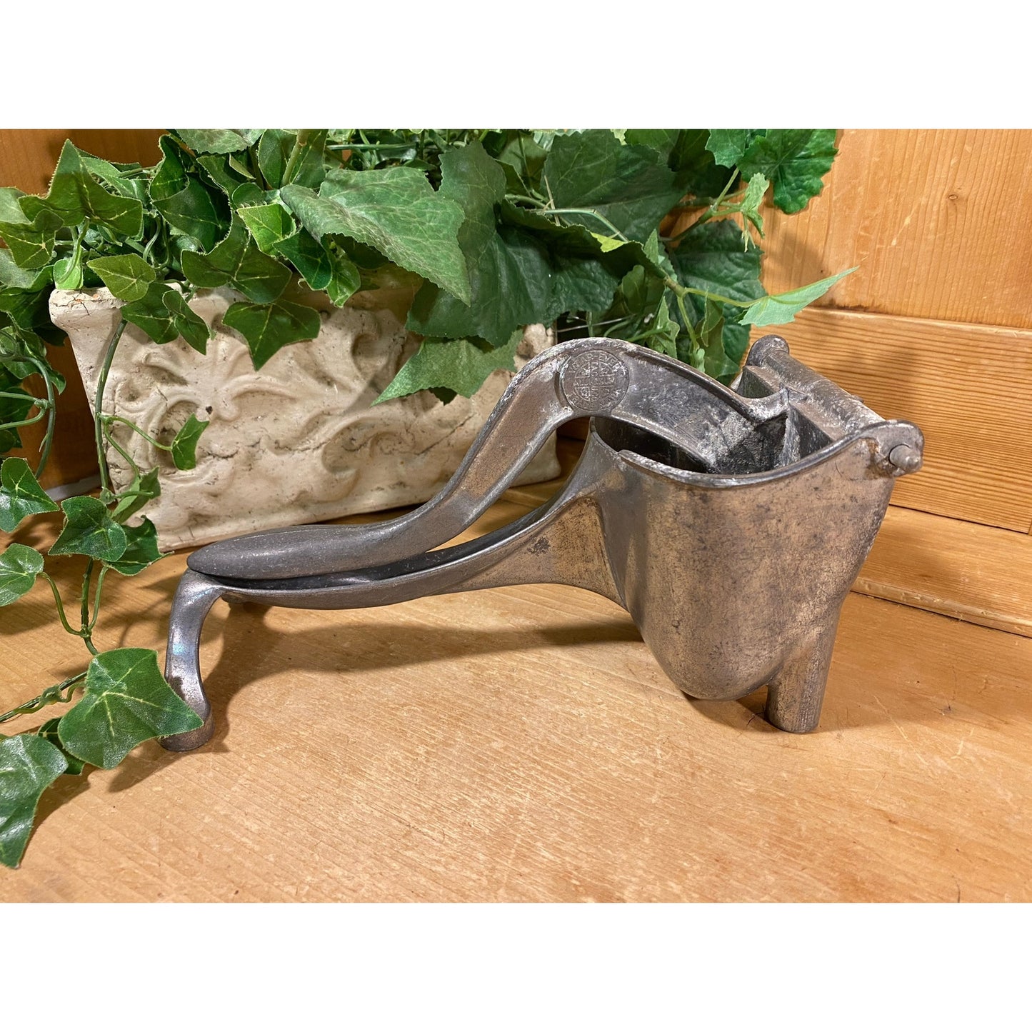 Metal WearEver Aluminum Juicer | Midcentury Modern Kitchen Decor | MCM Decor | Midcentury Metal Manual Juicer | Retro Kitchen Gadget