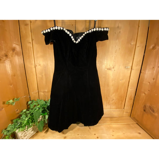 Vintage Black Velvet Dress with White Silk Rosettes On Neckline | De Laru | Women's 6/8 | Retro 1990s Black Off-the-Shoulder Cocktail Dress