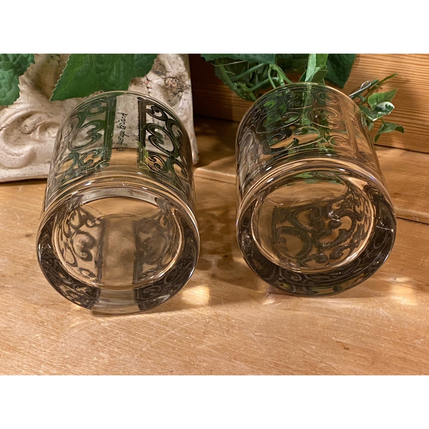 Vintage Spanish Scroll Double Old Fashioned Glasses - Set of 2 | Georges Briard | 22K Gold Filigree | Academia | Glasses with Gold Accents
