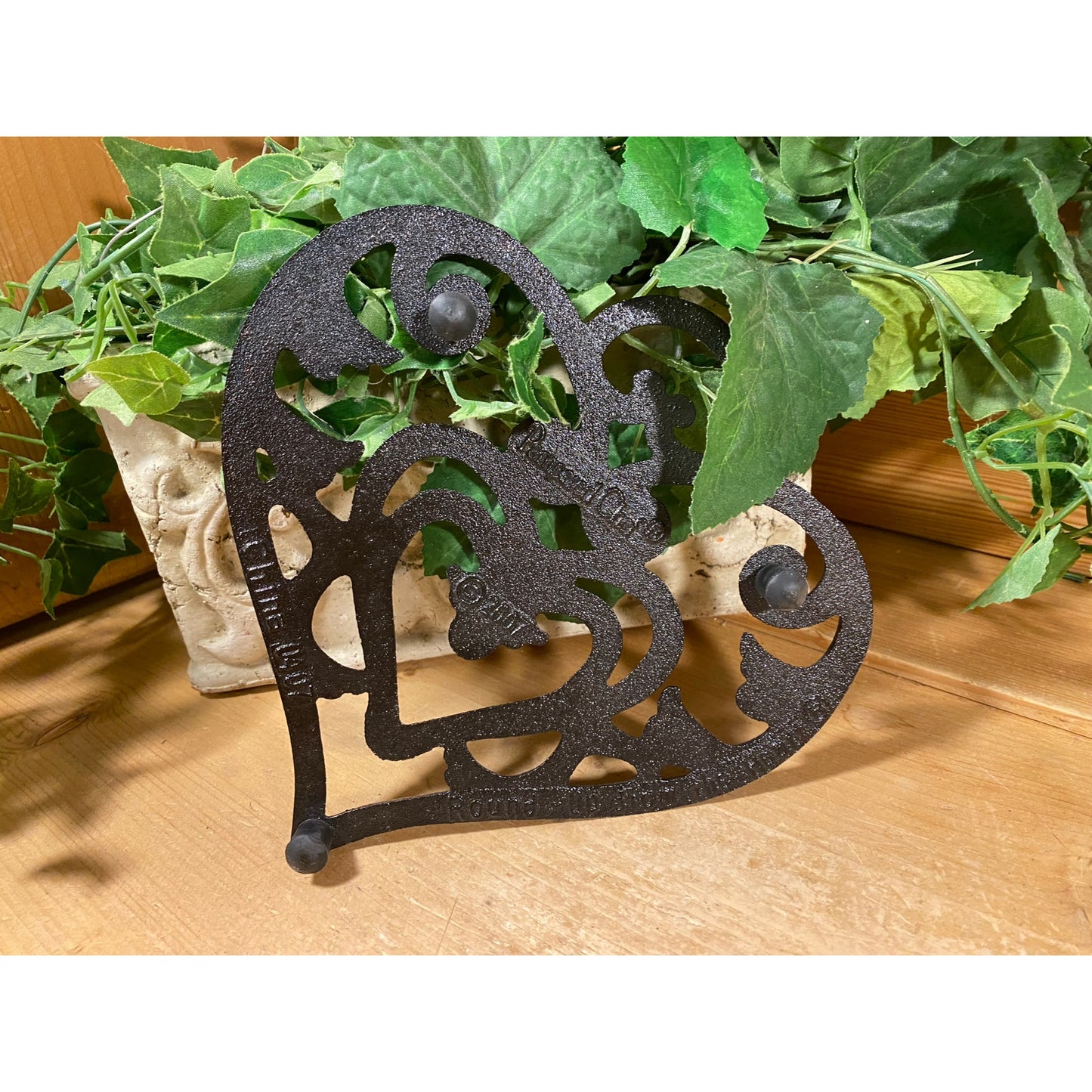 Vintage Cast Iron Copper Heart Trivet | Pampered Chef | 2006 | Round-Up From the Heart | Coppertone Metal Heart Trivet | Farmhouse Kitchen