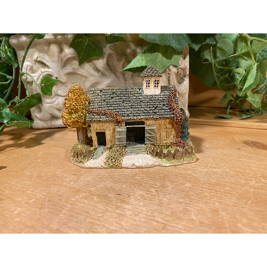 Vintage English Barn Figurine | Band Creations | Village House Figurine | 1996 | Cottagecore Decor | Collectible House Figurine