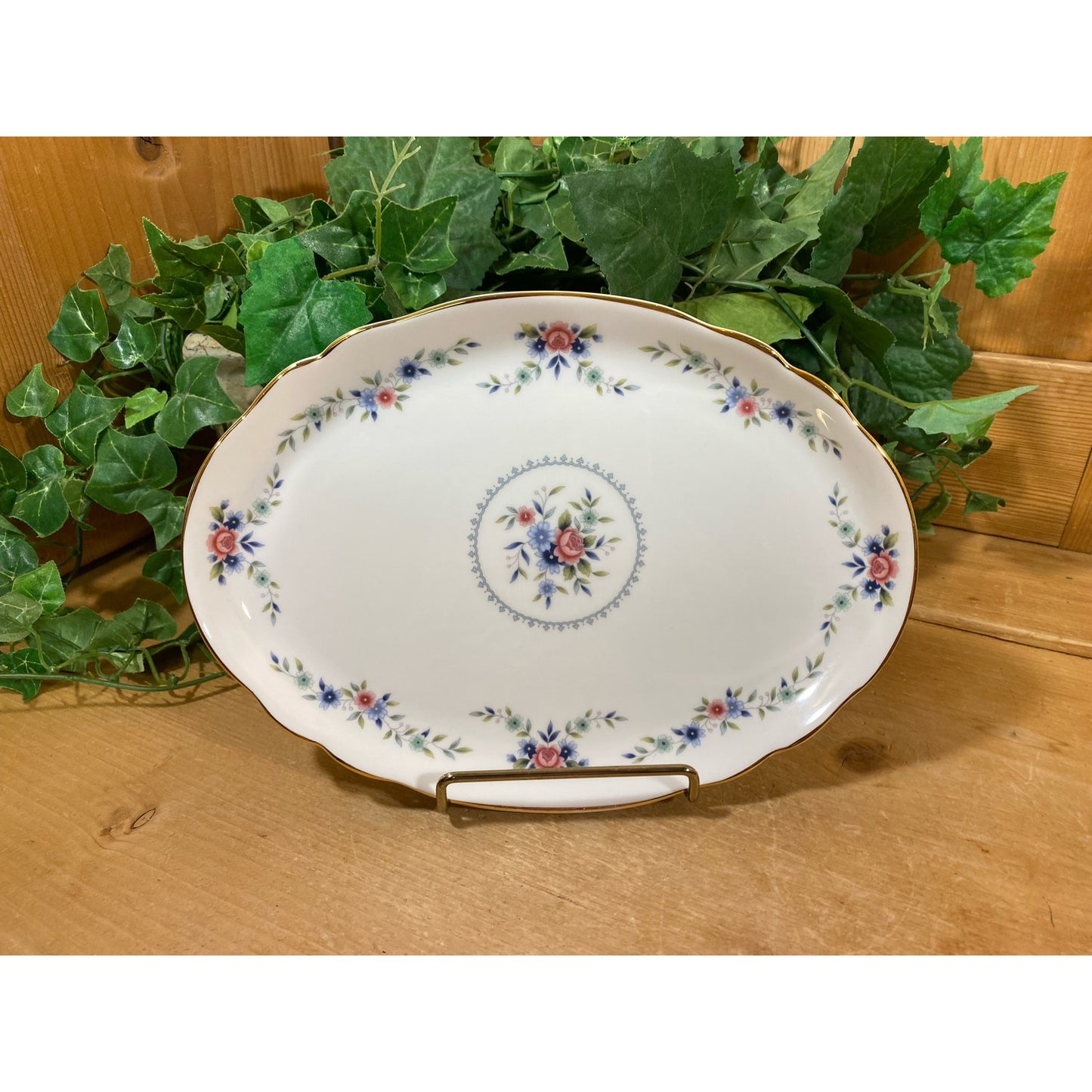 Vintage Oval Floral Wedgwood Plate | Rosedale Pattern | Made In England | White Wedgwood Platter w/ Pink and Blue Flowers | Shabby Chic